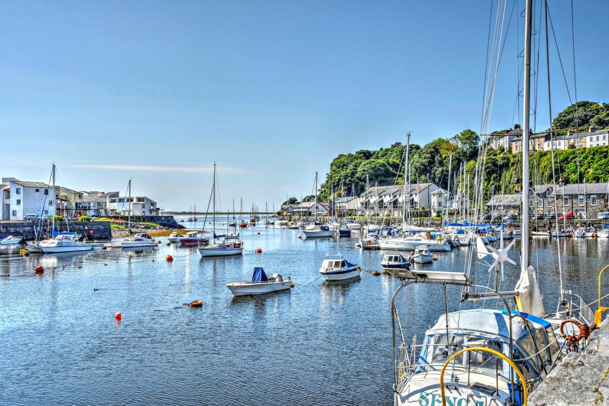 Harbour & Mountain Views, Porthmadog House, Sleeps 9, 4 Bedrooms, Two And Half Bathrooms Екстер'єр фото
