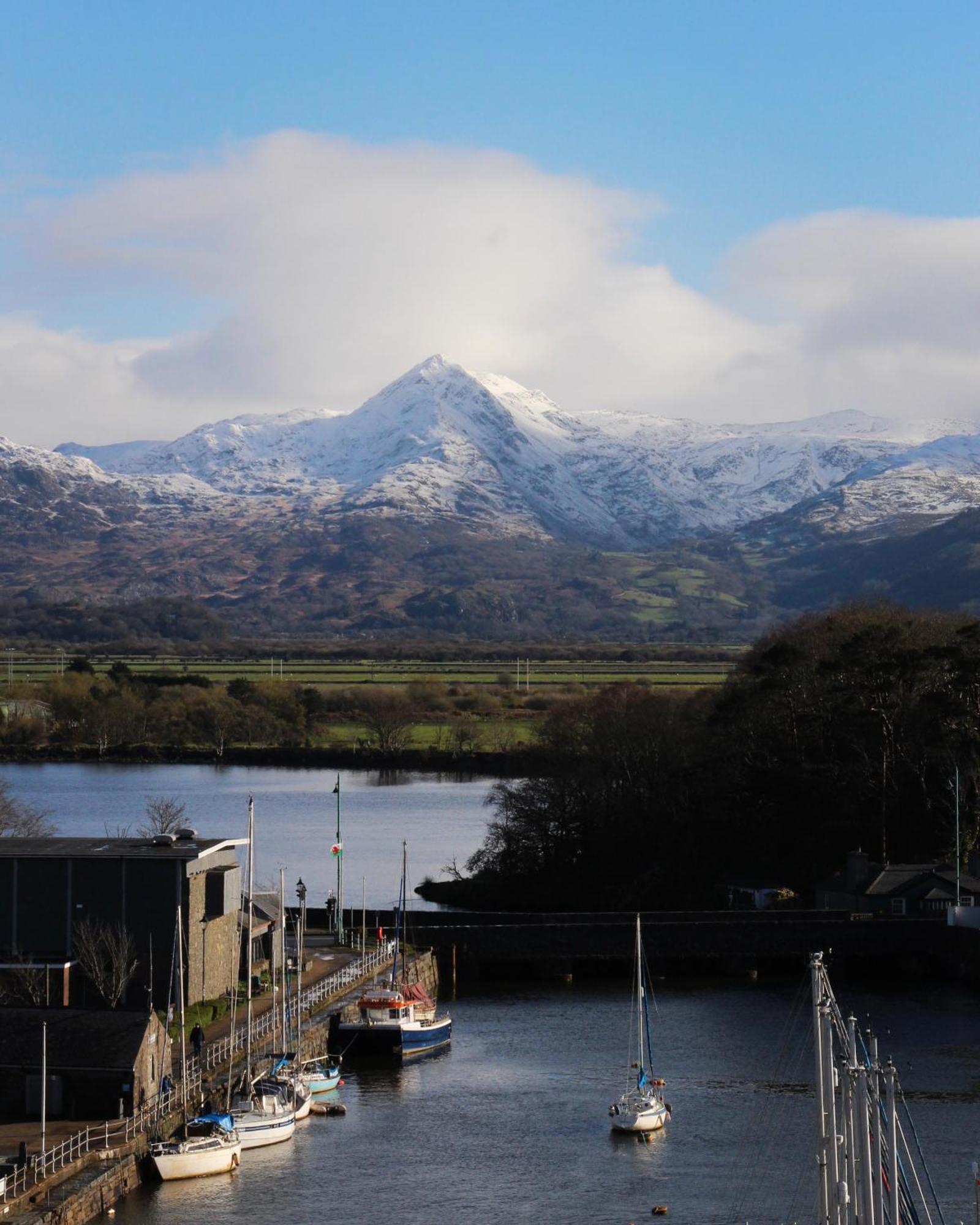 Harbour & Mountain Views, Porthmadog House, Sleeps 9, 4 Bedrooms, Two And Half Bathrooms Екстер'єр фото